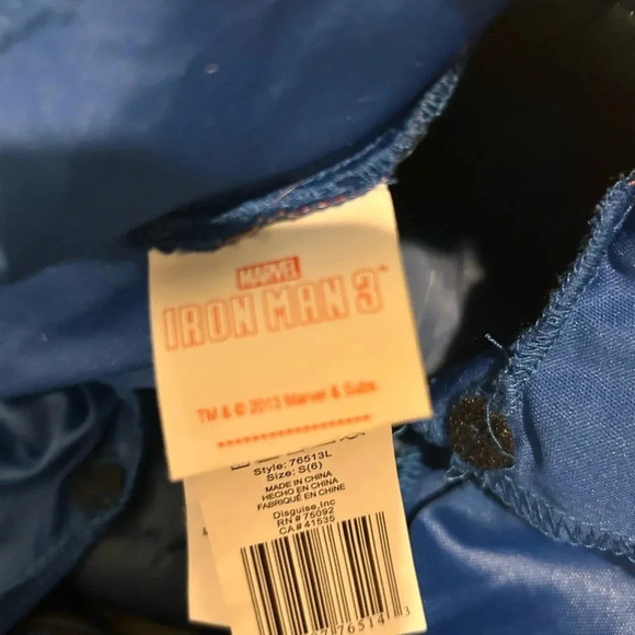 CHILDREN’S SIZE S/SIZE 6 IRON MAN 3 HALLOWEEN COSTUME. ONE PIECE. PULL ON. - Picture 5 of 6